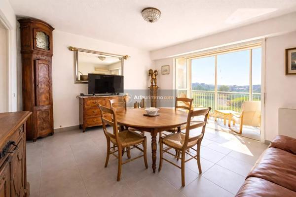 Vente Appartement 3 pièces 61 m2 à Saint-Raphaël