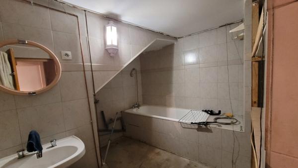 Immeuble de rapport à vendre - LA MOTTE DU CAIRE (04)