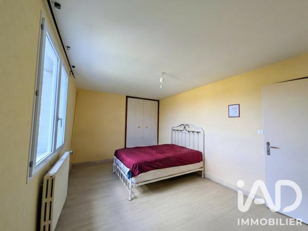 Maison à vendre 6 pièces 143 m² Dun-sur-Meuse