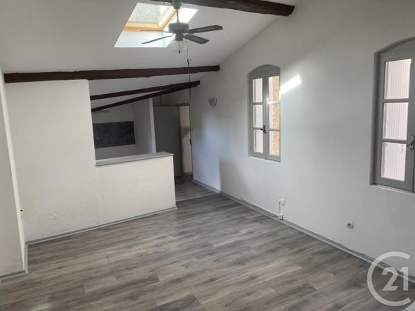 Immeuble à vendre  1165 m2 PEZENAS - 34
