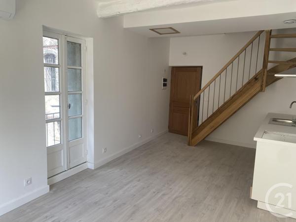 Immeuble à vendre  1165 m2 PEZENAS - 34
