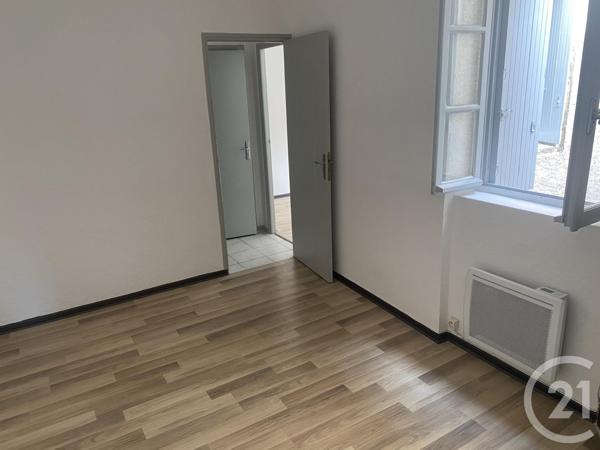 Immeuble à vendre  1165 m2 PEZENAS - 34