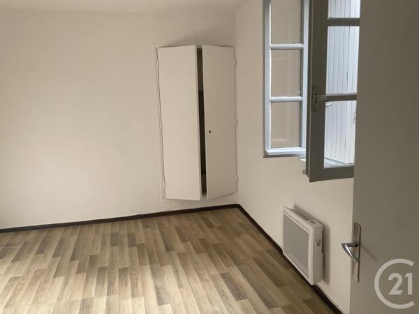 Immeuble à vendre  1165 m2 PEZENAS - 34