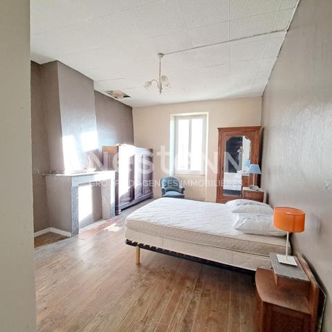 A VENDRE MAISON 6 PIECES AVEC JARDIN A LAROQUE D'OLMES