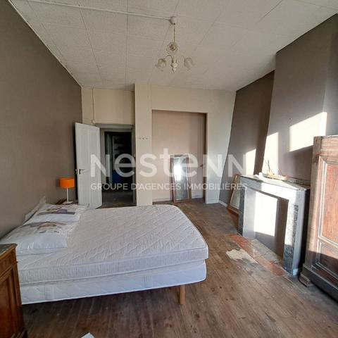 A VENDRE MAISON 6 PIECES AVEC JARDIN A LAROQUE D'OLMES