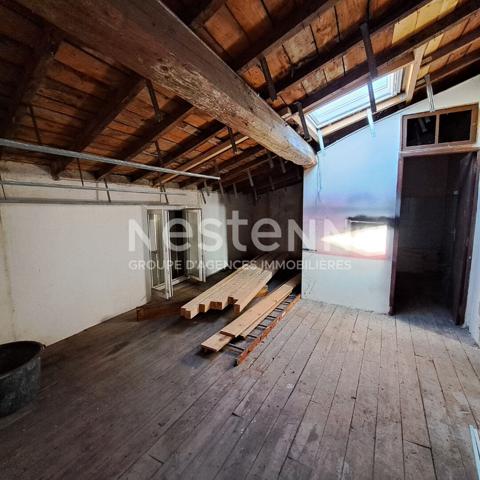 A VENDRE MAISON 6 PIECES AVEC JARDIN A LAROQUE D'OLMES