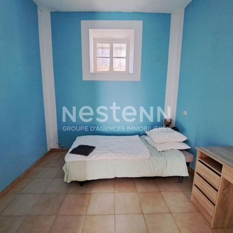 A VENDRE MAISON 6 PIECES AVEC JARDIN A LAROQUE D'OLMES