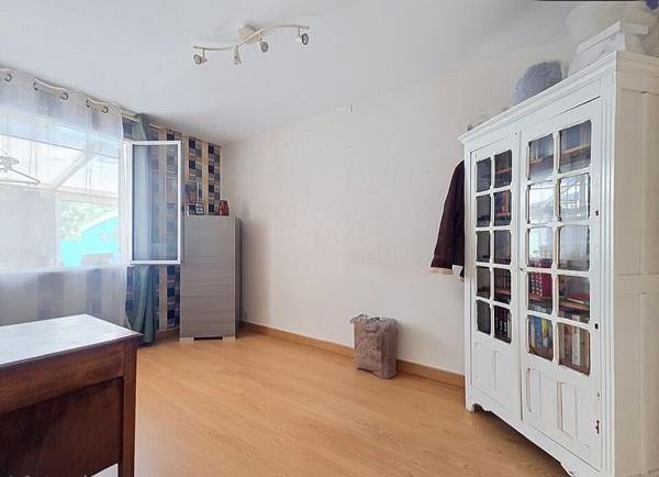 Maison plain-pied 5 pièces à vendre à Chaumontel - 359 500 €