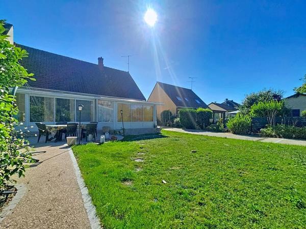 Maison plain-pied 5 pièces à vendre à Chaumontel - 359 500 €