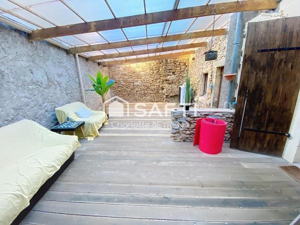 Maison Lorraine atypique de 160m2 avec patio, double garage et jardin de 360m2
