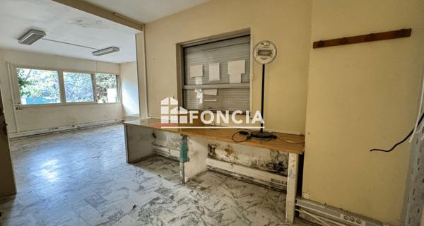 À vendre Local commercial 226 m² - Montpellier 34070