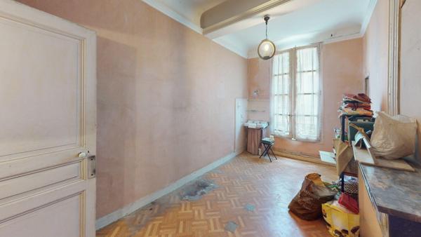 Montpellier (34000) 5 PIECES, 128m² MONTPELLIER, COEUR DE L'ECUSSON APPARTEMENT SPECIAL INVESTISSEUR