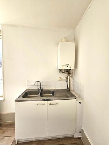 Appartement à louer 2 pièces SAINT MARCEL (71)