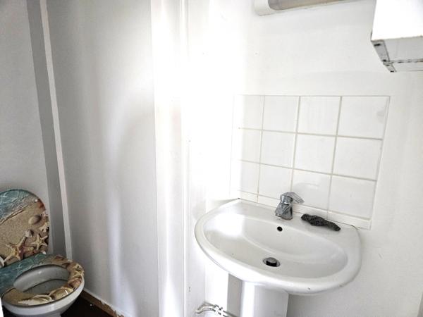 Appartement à louer 2 pièces SAINT MARCEL (71)
