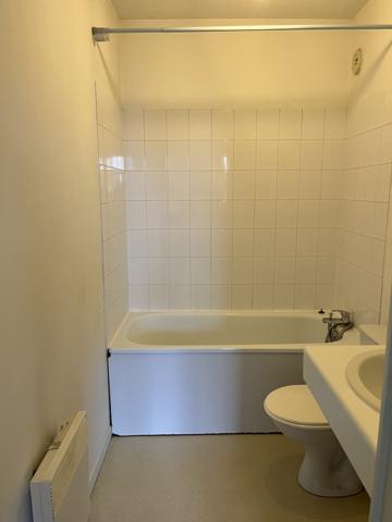 T1 - 470.88 € CC / MOIS - PESSAC CANDEAU