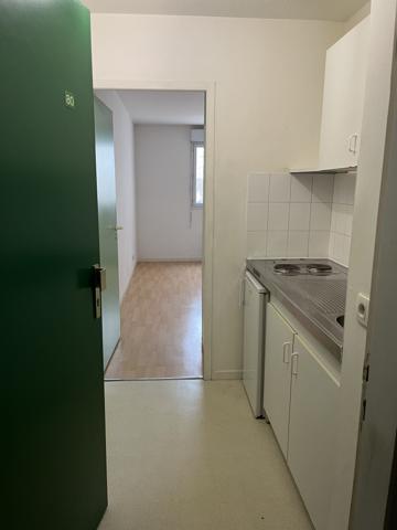 T1 - 470.88 € CC / MOIS - PESSAC CANDEAU