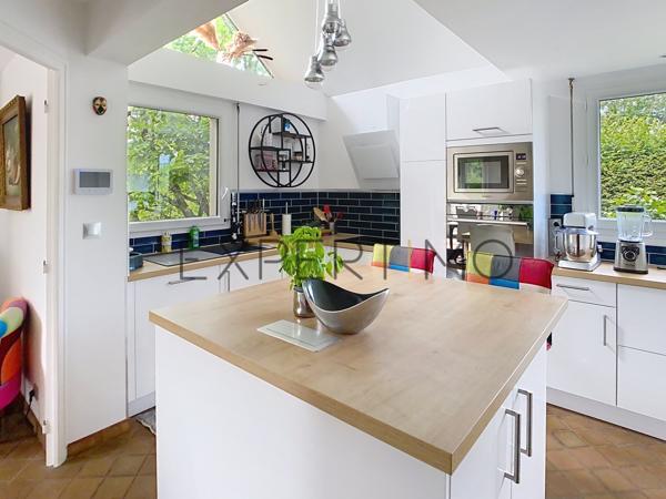 Villers-Bocage (14310) AUX PORTES DE VILLERS BOCAGE , MAISON D ARCHITECTE