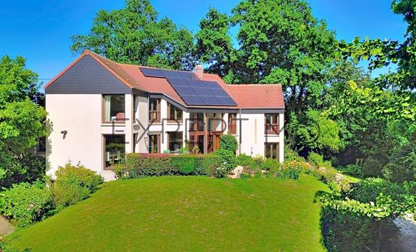 Villers-Bocage (14310) AUX PORTES DE VILLERS BOCAGE , MAISON D ARCHITECTE