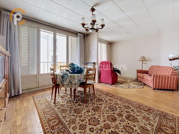 Vente
                Appartement63 m² - 3 Pièces -
                    LE KREMLIN BICETRE (94270)