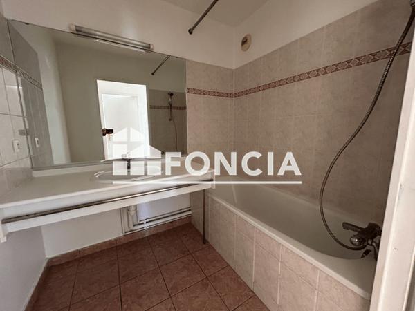 Location Appartement 3 pièces 64.29 m² - 1 RUE UNGEMACH Schiltigheim 67300