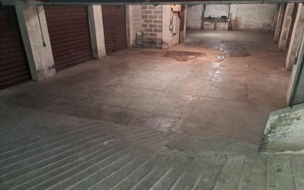 Stationnement à vendre    16 m2 Nice