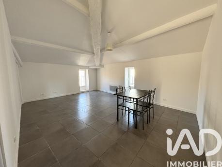 Location appartement 2 pièces 46 m² Nîmes
