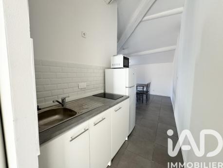 Location appartement 2 pièces 46 m² Nîmes