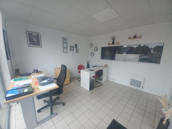 Local commercial La Roche Sur Yon - 397 m2 , La roche sur yon