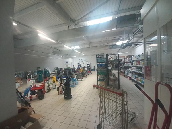Local commercial La Roche Sur Yon - 397 m2 , La roche sur yon