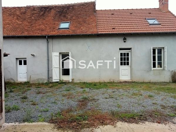 ensemble de deux maisons