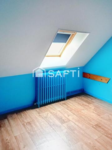 ensemble de deux maisons