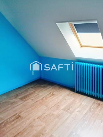 ensemble de deux maisons