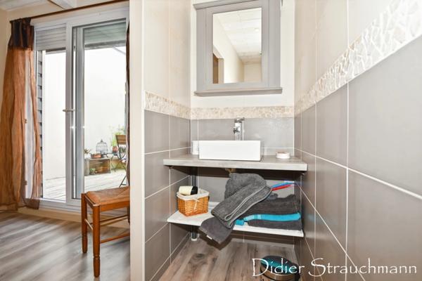 Maison à vendre 5 pièces DOMPIERRE SUR MER (17)