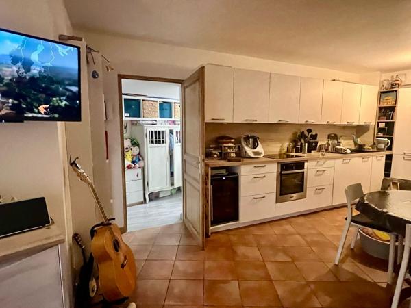 La Croix-Valmer (83420) Appartement T2 bis /RDC Centre village