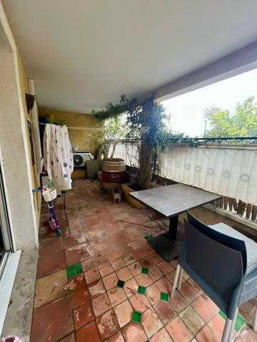 La Croix-Valmer (83420) Appartement T2 bis /RDC Centre village