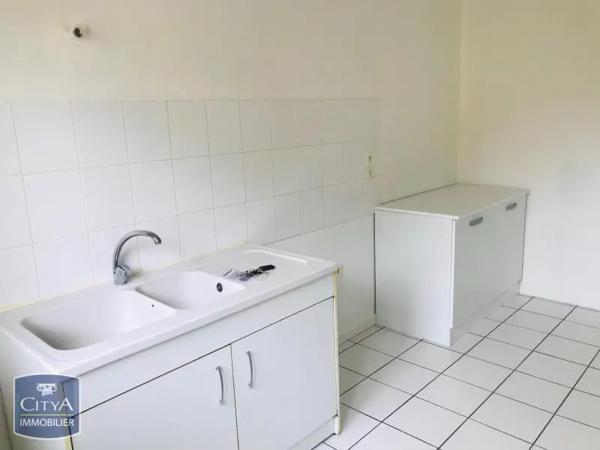 Maison à louer 4 pièces 83.64m² Val-de-Reuil (27100)
