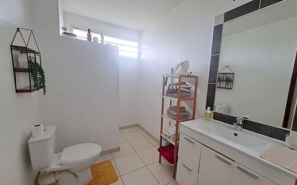 Appartement à vendre    3 pièces •  Cayenne