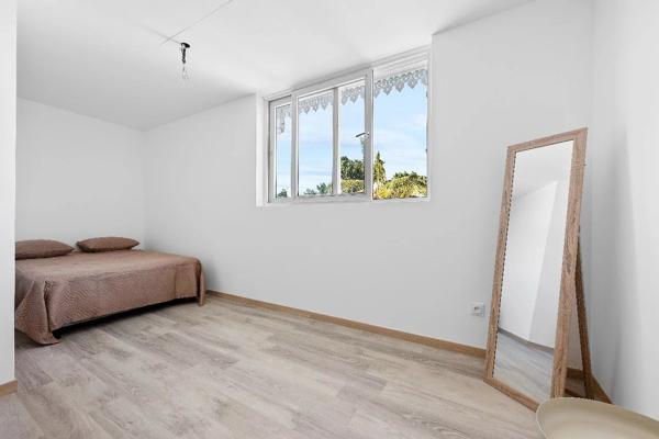 🏡 Maison d’Exception de 297 m² sur 1 906 m² de Terrain – Idéale pour Colocation, Gîte ou Chambres d’Hôtes