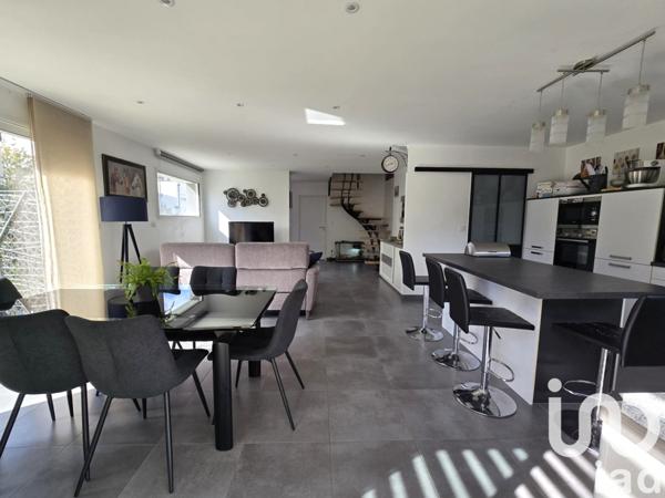 Maison à vendre 6 pièces 128 m² Montreuil-Juigné