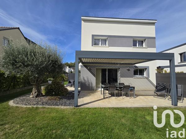 Maison à vendre 6 pièces 128 m² Montreuil-Juigné