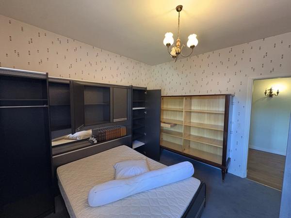 Vente Maison 4 pièces à Villeneuve-d'Olmes