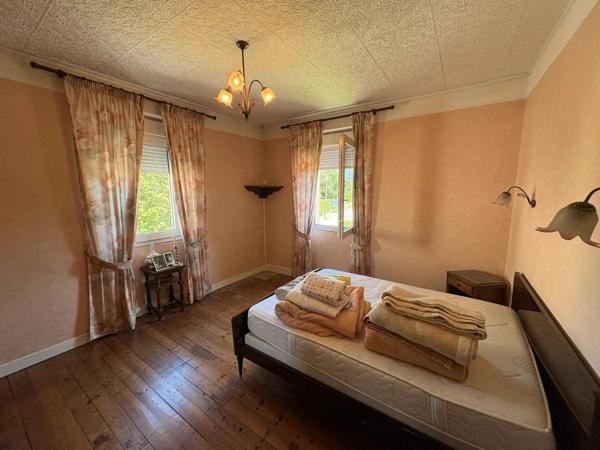 Vente Maison 4 pièces à Villeneuve-d'Olmes