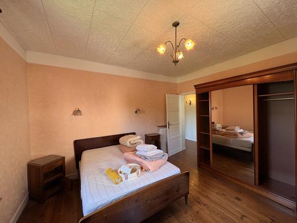 Vente Maison 4 pièces à Villeneuve-d'Olmes