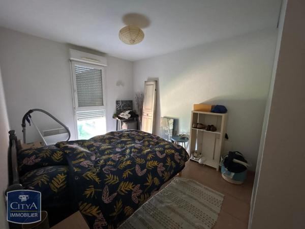 Appartement à louer 2 pièces 49.79m² Carpentras (84200)