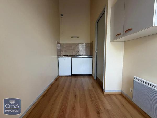 Appartement à louer 1 pièce 29.12m² Poitiers (86000)