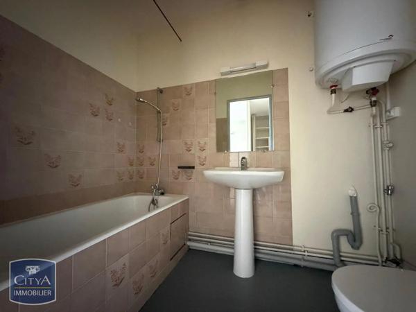 Appartement à louer 1 pièce 29.12m² Poitiers (86000)