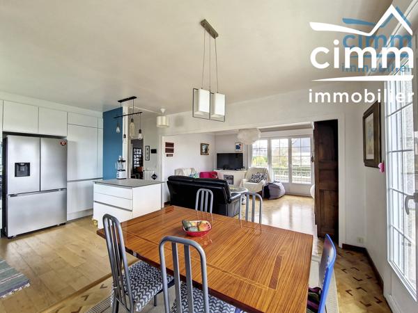 &nbsp;EXCLUSIVITÉ AMEPI :&nbsp;MAISON 5 PIÈCES AVEC BEAU JARDIN 880 m2- INTÉRIEUR EN BON ÉTAT - CENTRE VILLE&nbsp;