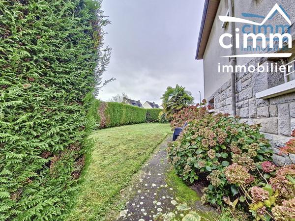 &nbsp;EXCLUSIVITÉ AMEPI :&nbsp;MAISON 5 PIÈCES AVEC BEAU JARDIN 880 m2- INTÉRIEUR EN BON ÉTAT - CENTRE VILLE&nbsp;