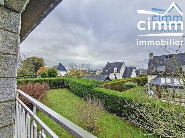 &nbsp;EXCLUSIVITÉ AMEPI :&nbsp;MAISON 5 PIÈCES AVEC BEAU JARDIN 880 m2- INTÉRIEUR EN BON ÉTAT - CENTRE VILLE&nbsp;