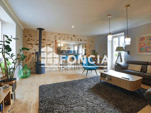 À vendre Maison 7 pièces 153 m² - Val-du-maine 53340